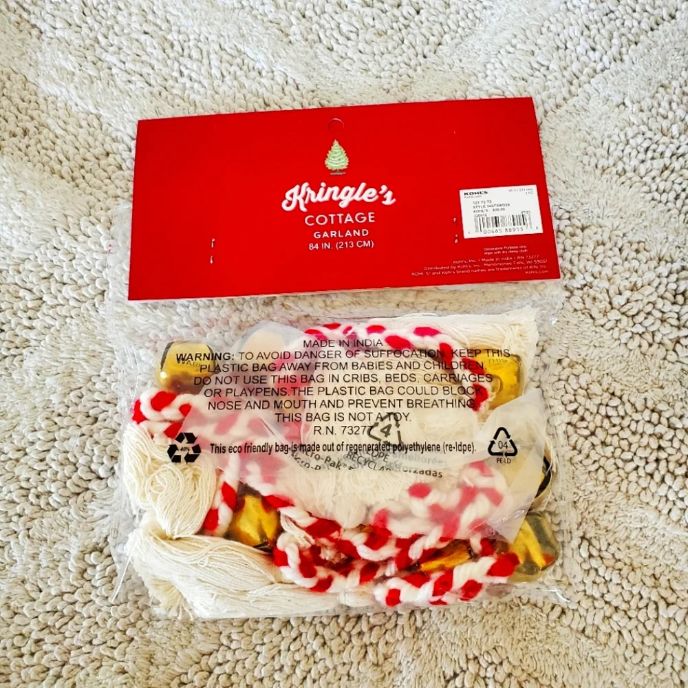 NWT Lot Of 6 KRINGLE'S Christmas Cottage Garland 84